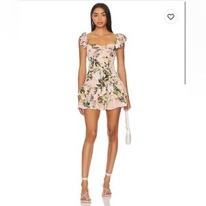 Amanda Uprichard size Medium ⭐️